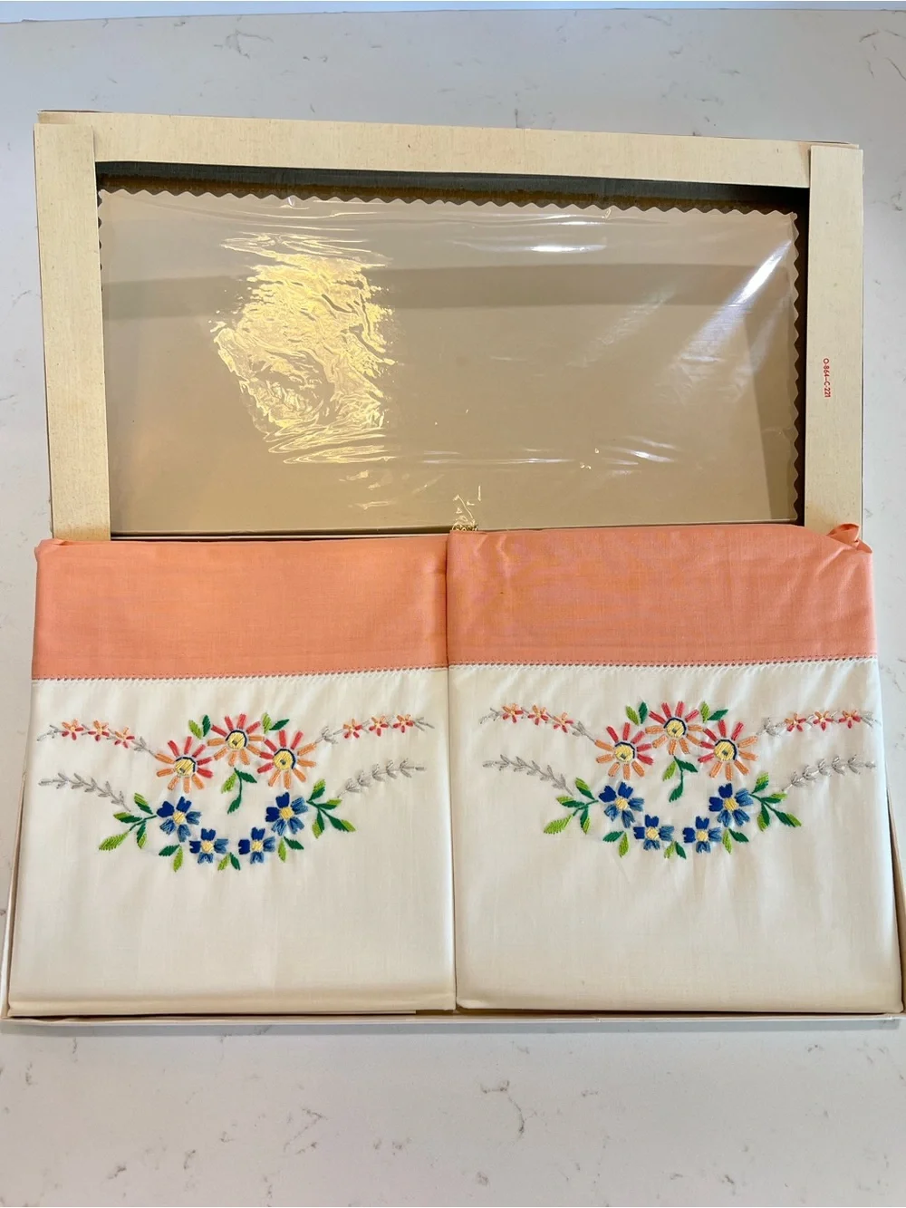 Vintage Embroidered Floral Pillowcases Pair New in Box Peach Cuff Standard